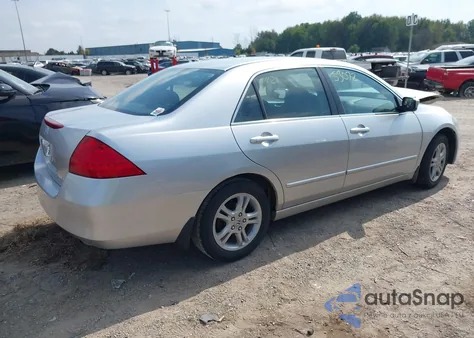 2006 Honda Accord 2.4 Ex from USA, damaged, VIN 1HGCM56736A097055
